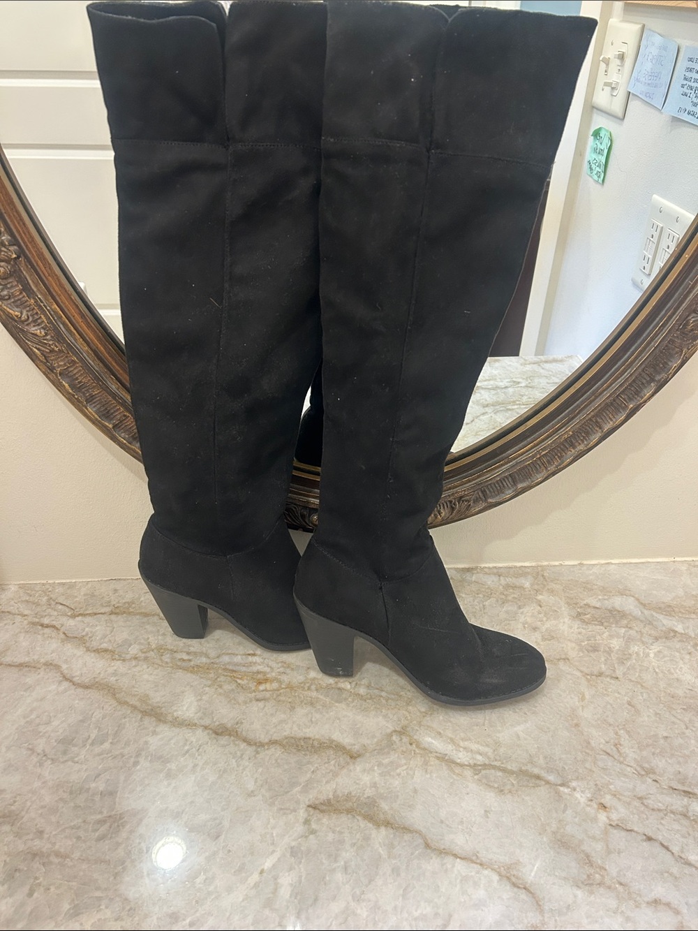 Qupid Black Over-the-Knee Heeled Boots
